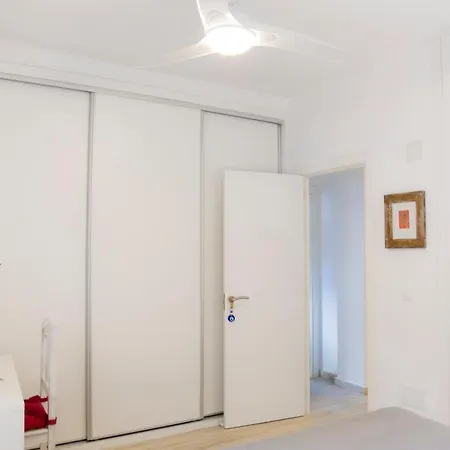 Daoiz 8 Apartment *